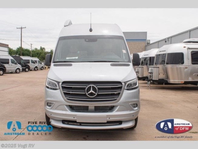 2020 Airstream Interstate Nineteen Tommy Bahama 19tb Rv For Sale In Fort Worth Tx 76111 Kp039303 Rvusa Com Classifieds