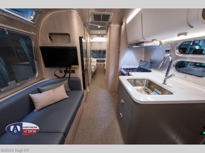 2023 Airstream Globetrotter 25fb Twin Rv For Sale In Fort Worth Tx