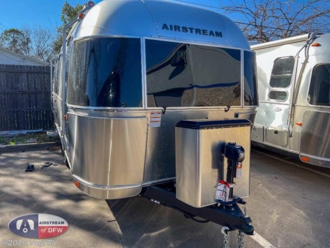 2024 Flying Cloud 23FB by Airstream from Vogt RV in Fort Worth, Texas