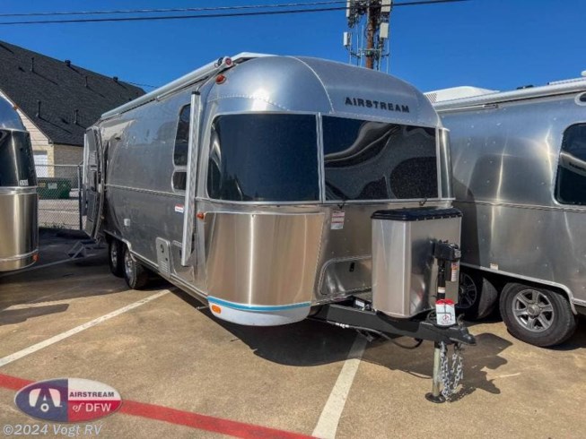 2024 International 25FB Twin by Airstream from Vogt RV in Fort Worth, Texas