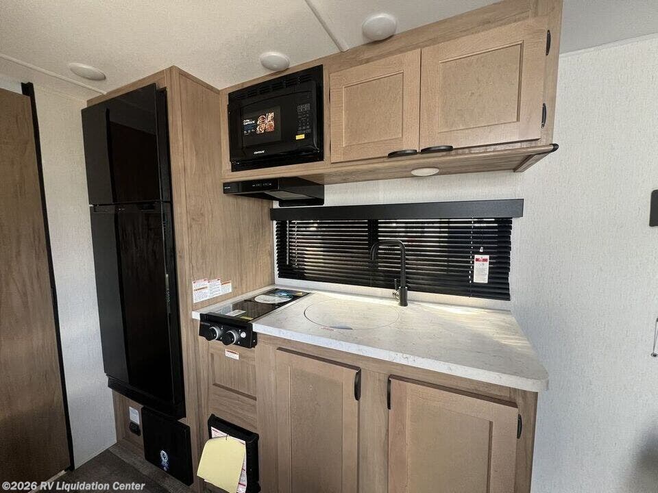 2024 Wolf Pup 16FQW by Forest River from RV Liquidation Center in Madera, California