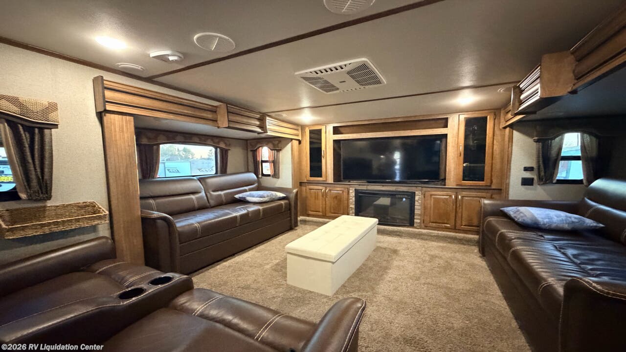 2018 Laredo 340fl by Keystone from RV Liquidation Center in Madera, California