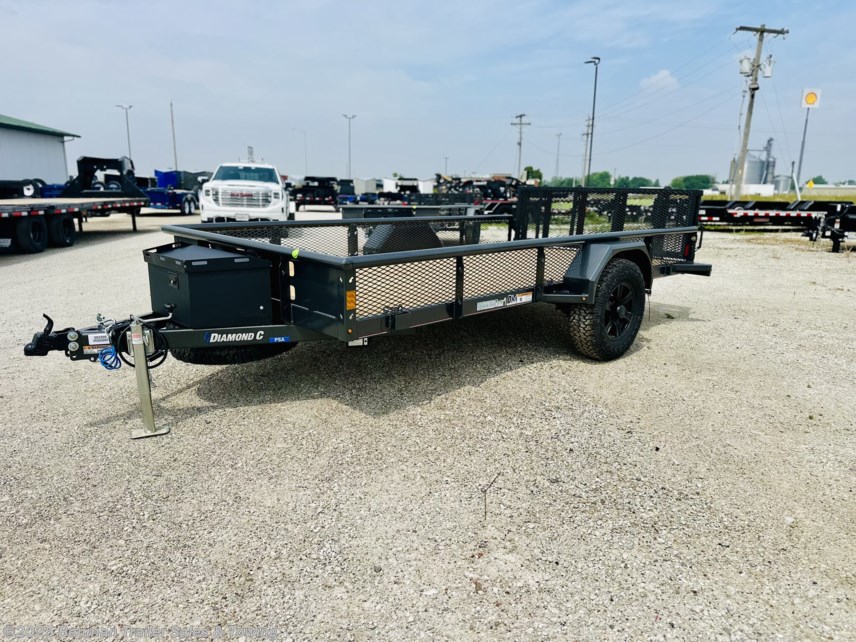 New 2025 Diamond C PSA -12X77 - 6K AXLE - VENTURE PACKAGE available in Goodfield, Illinois