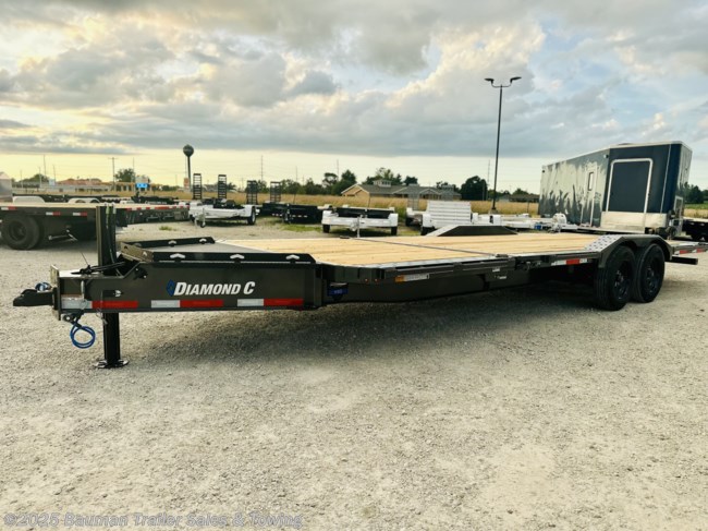 2025 Diamond C HXD 8K's - 24X102 - POWER & GRAVITY TILT - HYD JACK