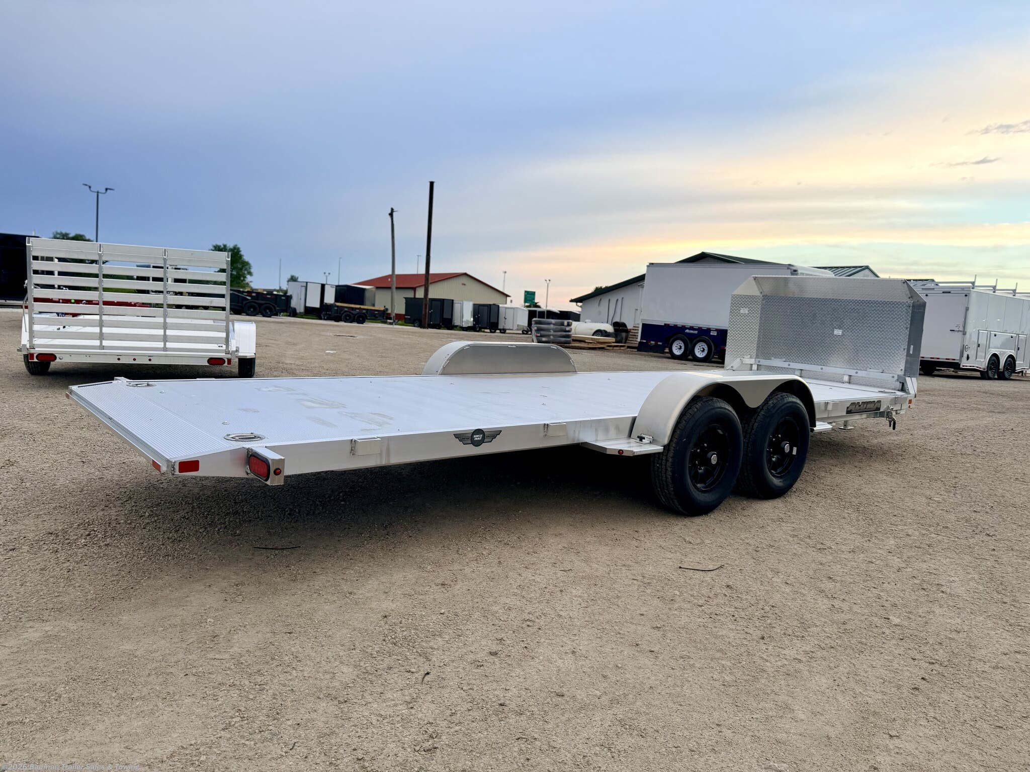 2027 Aluma 8220H photo 7