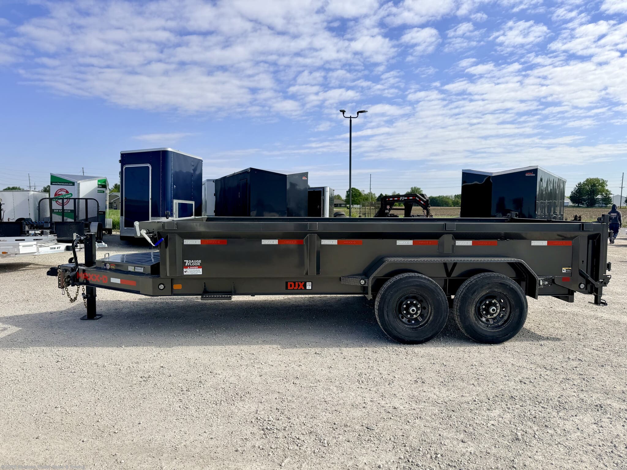 2027 MAXXD DJX photo 6