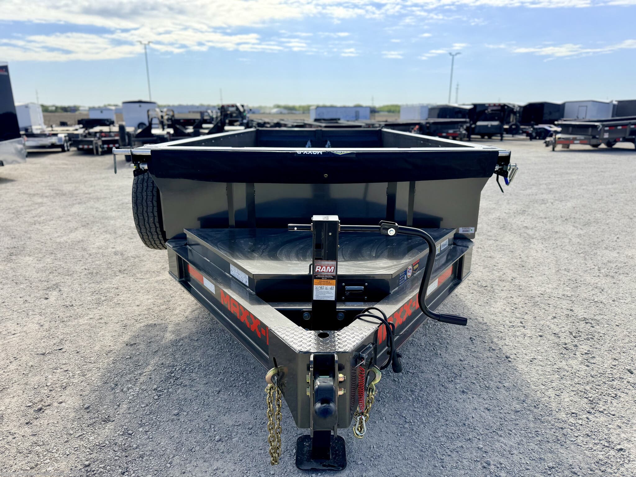 2027 MAXXD DJX photo 8