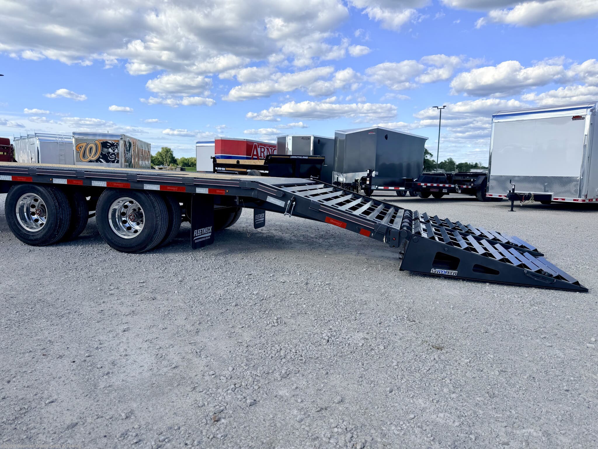 2026 Diamond C FMAX212 photo 8