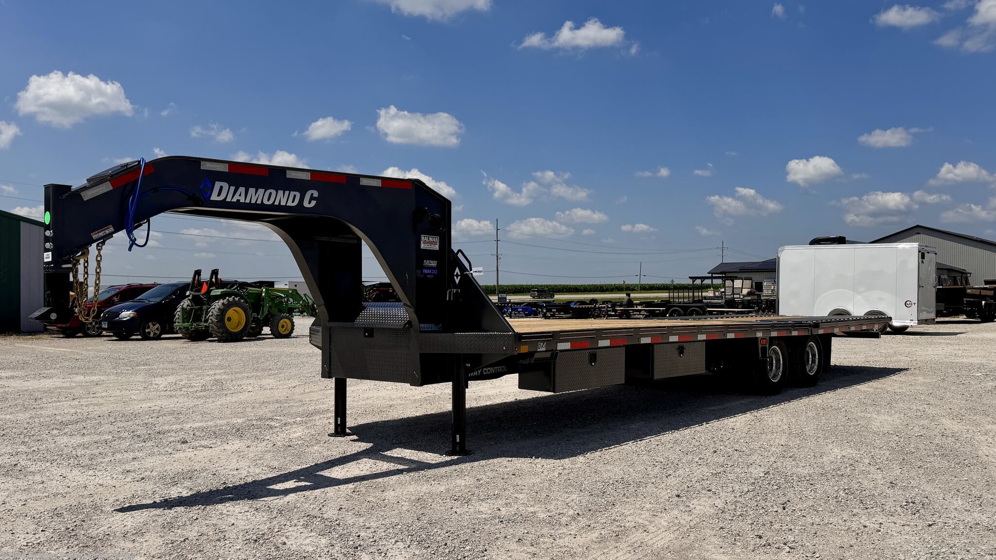 2026 Diamond C FMAX212