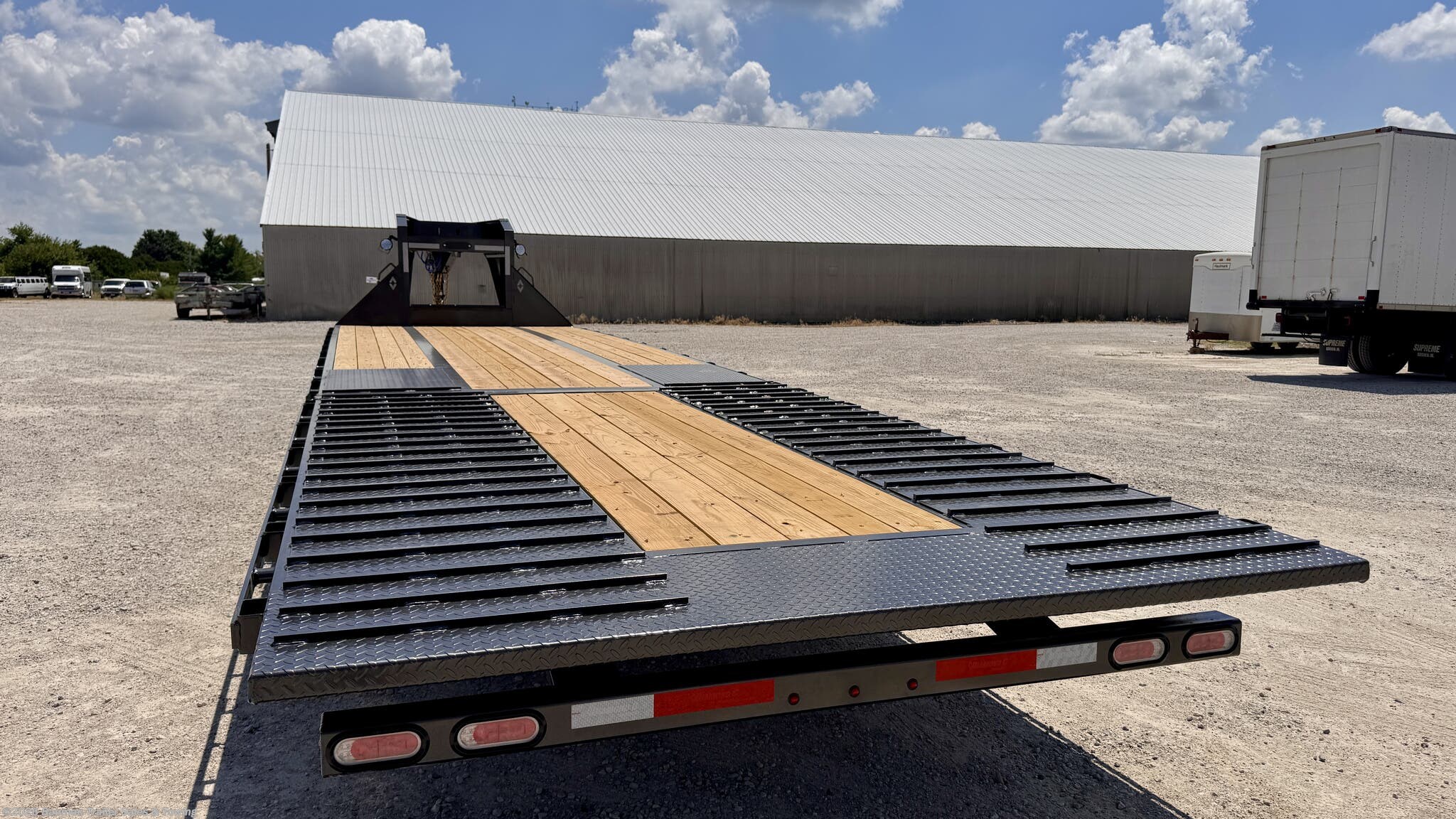 2026 Diamond C FMAX212 photo 7