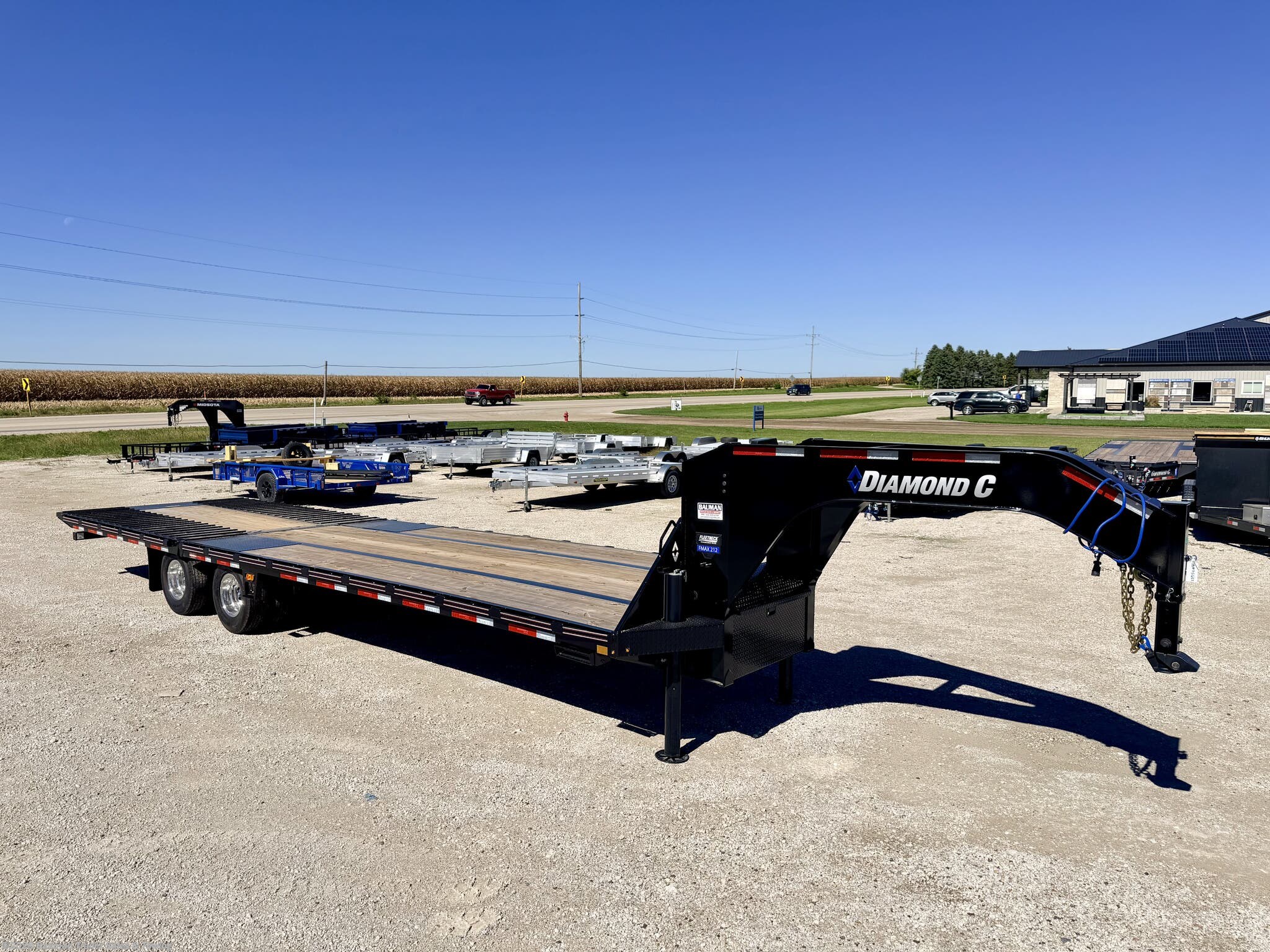 2026 Diamond C FMAX212 photo 5