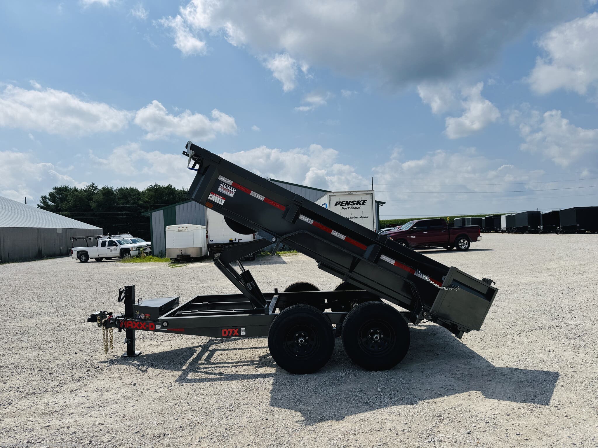 2027 MAXXD D7X photo 3