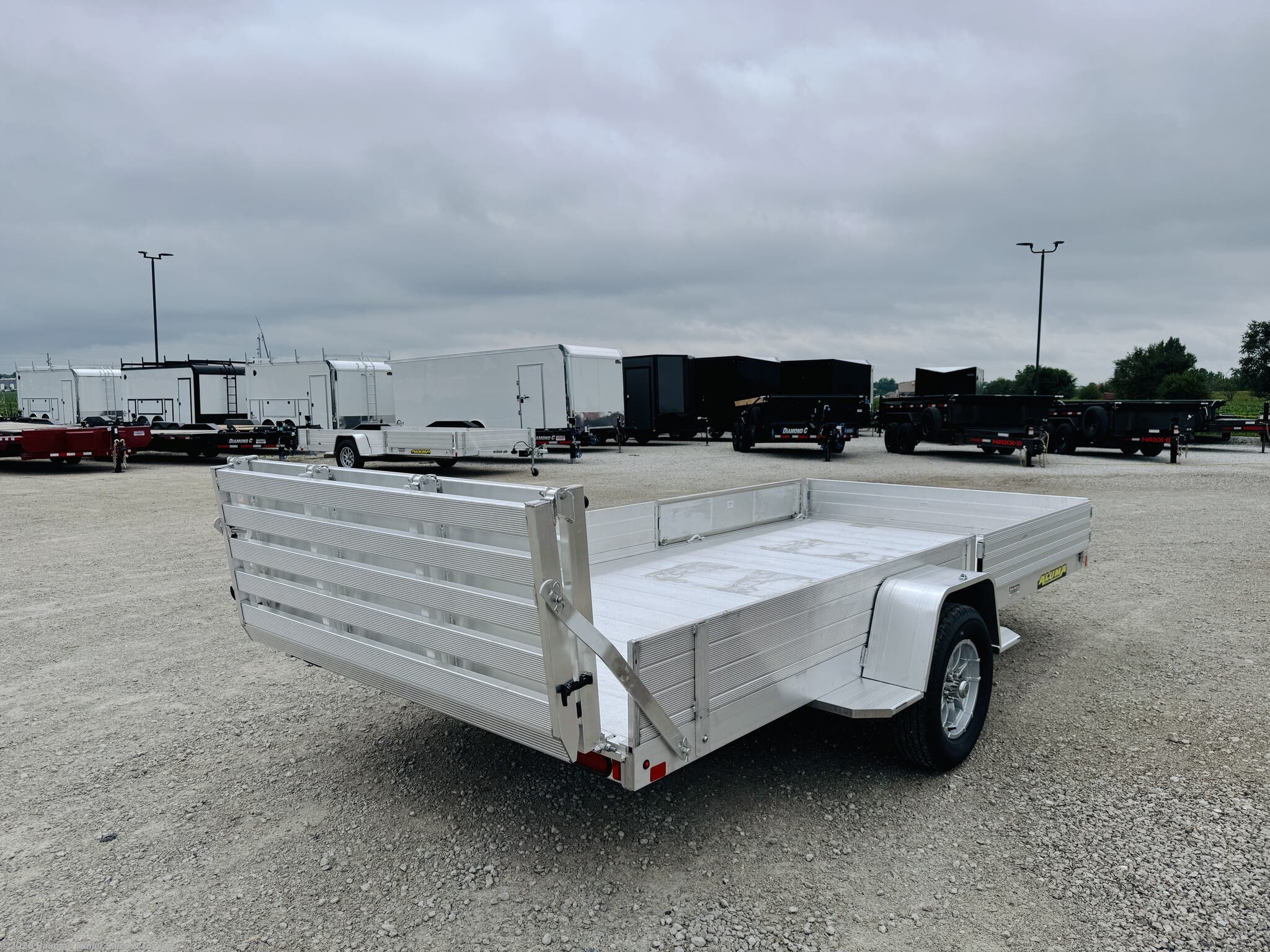 2027 Aluma 8114H-S-EL-R-BT-SR photo 8