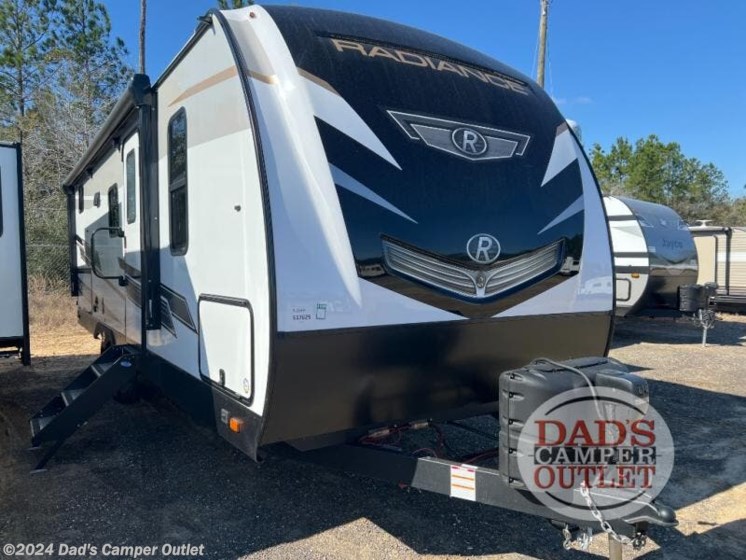 New 2023 Cruiser RV Radiance Ultra Lite 25BH available in Gulfport, Mississippi