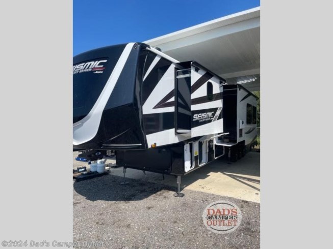 New 2024 Jayco Seismic Luxury Series 4113 available in Gulfport, Mississippi
