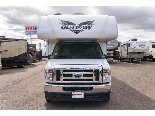 2022 Thor Motor Coach Outlaw® Class C 29J - Used Class C For Sale by RV Arizona in El Mirage, Arizona