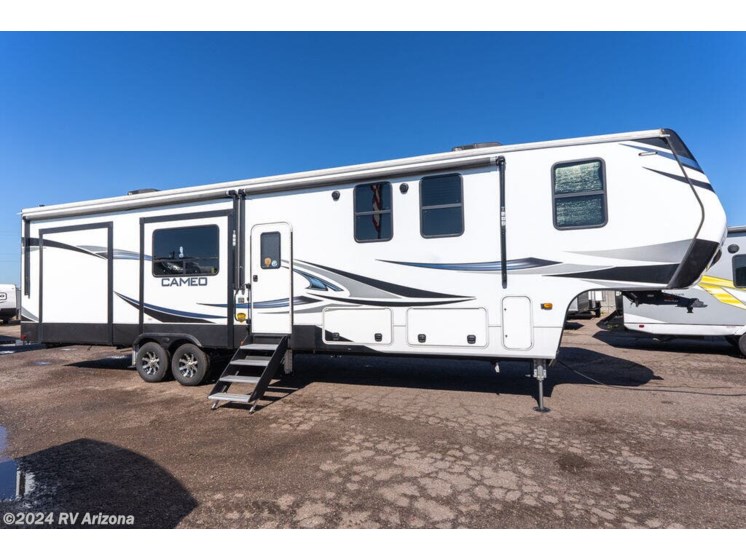 Used 2022 CrossRoads Cameo CE3975CK available in El Mirage, Arizona