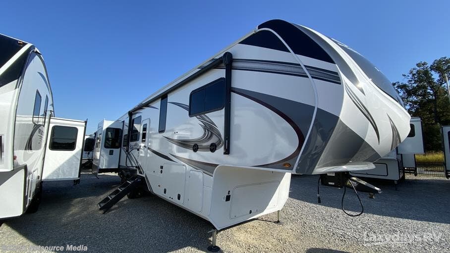 2022 Grand Design Solitude S Class 3330RE R RV For Sale In Knoxville 