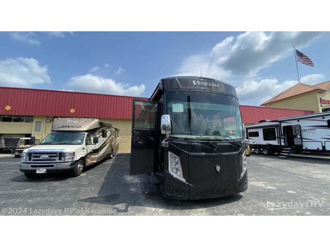 New 2023 Thor Motor Coach Venetian F42 available in Knoxville, Tennessee