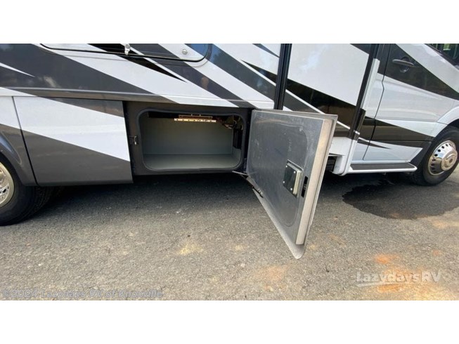 2018 Tiffin Wayfarer 24 QW - Used Class C For Sale by Lazydays RV of Knoxville in Knoxville, Tennessee