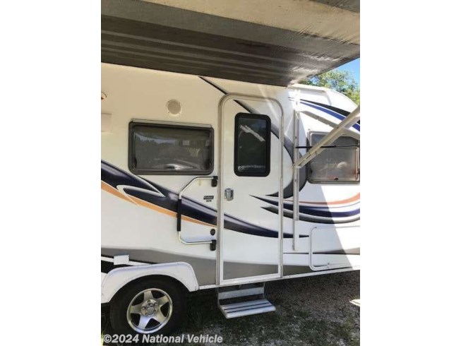 2013 Lance Travel Trailer 1575 RV for Sale in Wimberly, TX ...