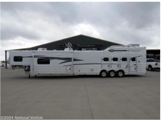 2016 Twister 4 Horse Trailer with Living Quarters RV for Sale in Omaha ...