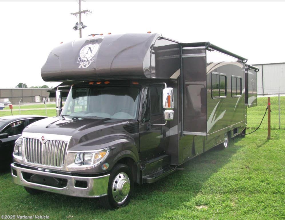 2016 Nexus Phantom 32SC 32' Class C Motorhome RV for Sale in Santa FE