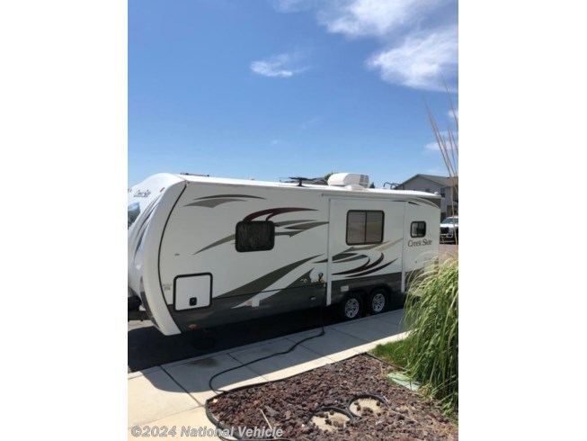 2015 creekside travel trailer