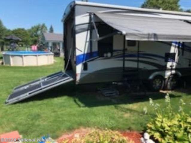 2015 EverGreen RV Tesla Toy Hauler T3212 RV for Sale in Owosso, MI