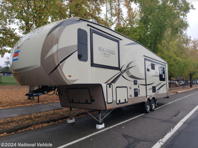 2018 Forest River Rockwood Signature Ultra Lite 8298WS RV for Sale in Santa Rosa, CA 95409 2018 Forest River Rockwood Signature Ultra Lite 8298ws