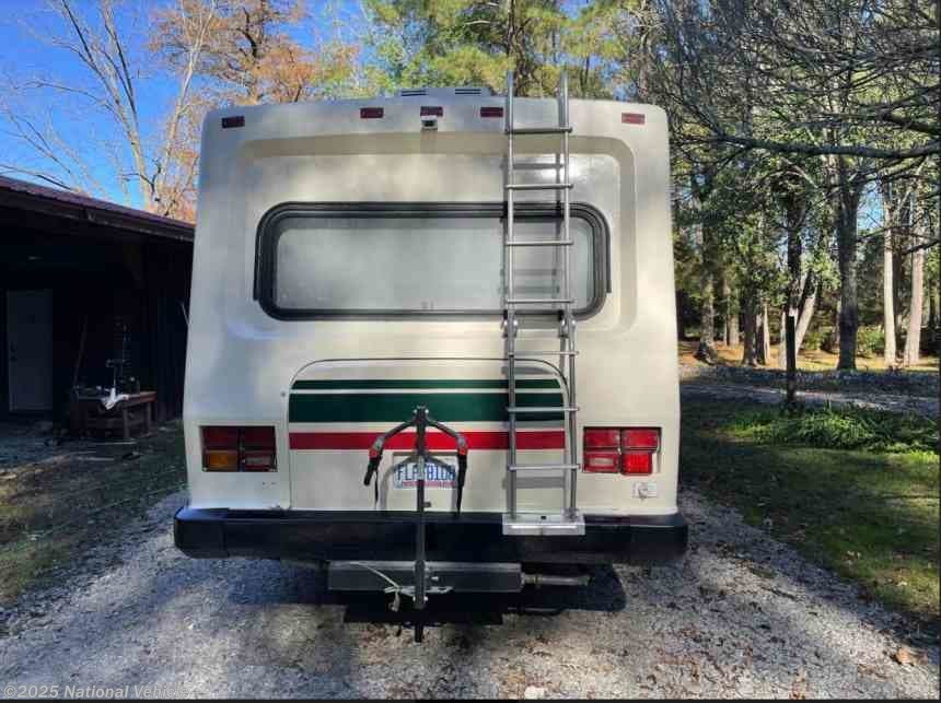 1987 Winnebago Chieftain 33RU RV for Sale in Linden, NC 28356