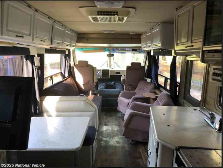 1987 Winnebago Chieftain 33RU RV for Sale in Linden, NC 28356