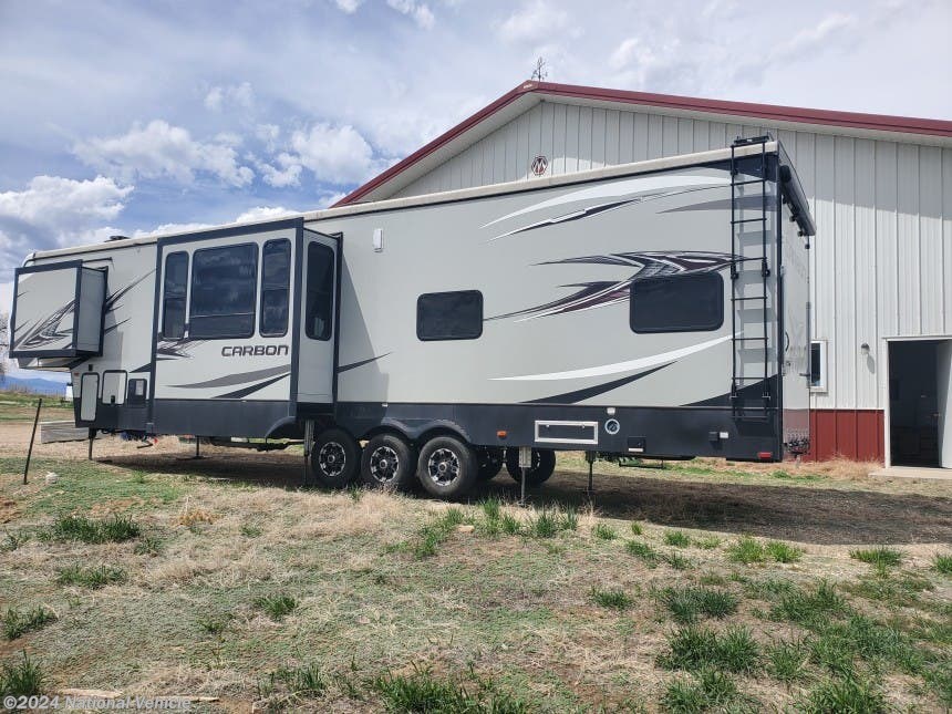 2018 Keystone Carbon Toy Hauler 387 RV for Sale in Johnstown, CO 80534 ...