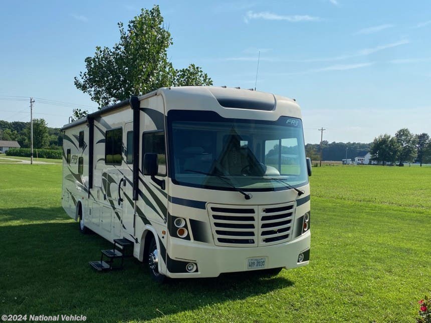 2019 Forest River FR3 32DS RV for Sale in Altamont, IL 62411 | c5412004 | RVUSA.com Classifieds 2019 Forest River Fr3 32ds For Sale