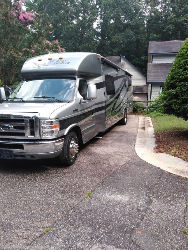 2011 Phoenix Cruiser Motorhomes 2910T RV for Sale in Clayton, NC 27520