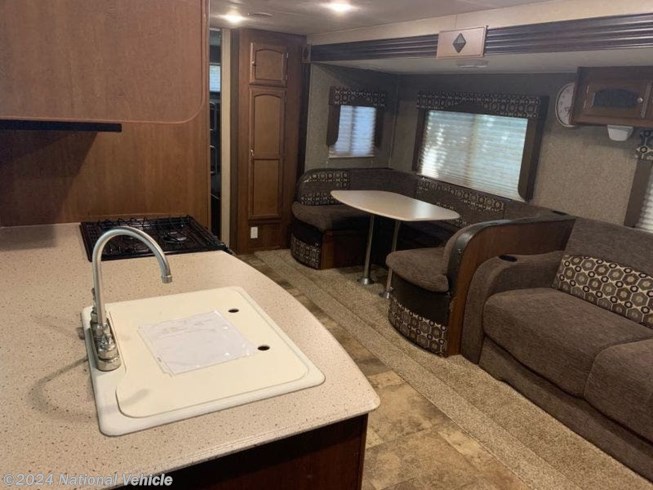 Used 2016 Coachmen Freedom Express 292BHDS available in Keyport, New Jersey