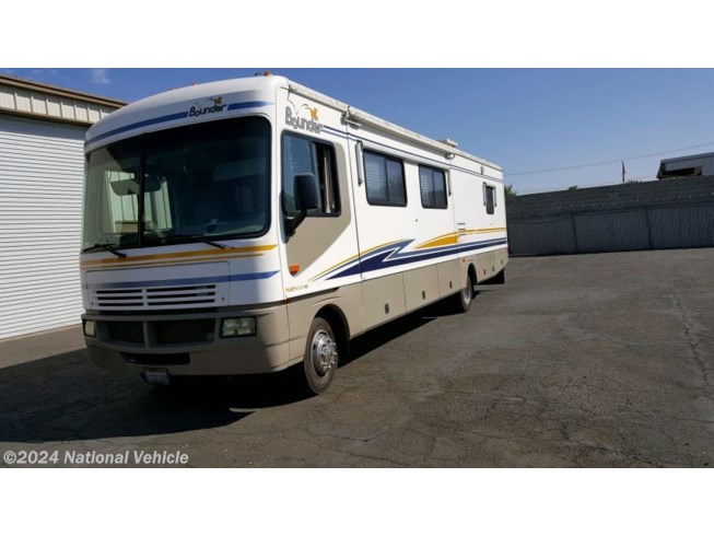 2003 Fleetwood Bounder 35E - Used Class A For Sale by National Vehicle in Antioch, California