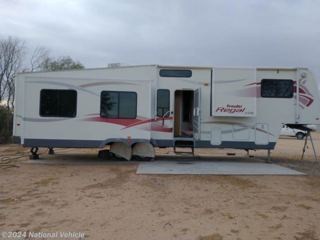 2006 Fleetwood Prowler Regal AX6 365BSQS - Used Fifth Wheel For Sale by National Vehicle in Omaha, Nebraska