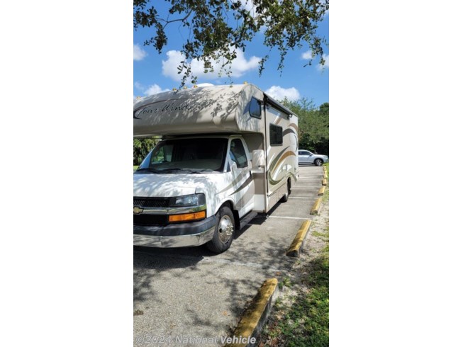 2014 Thor Motor Coach Four Winds 24C - Used Class C For Sale by National Vehicle in Davie, Florida