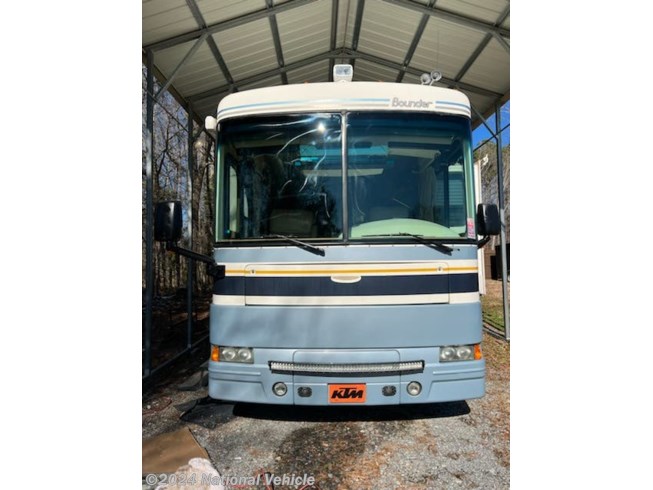 Used 2004 Fleetwood Bounder 38N available in Rockhill, South Carolina