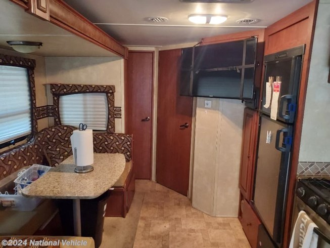 Used 2012 Cruiser RV ViewFinder 28 RLSS available in Franklin, West Virginia