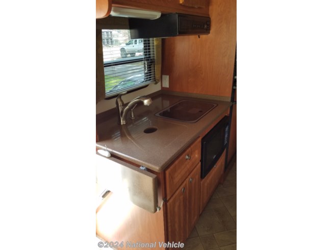 2009 Coach House Platinum II 241-XL - Used Class B For Sale by National Vehicle in Omaha, Nebraska