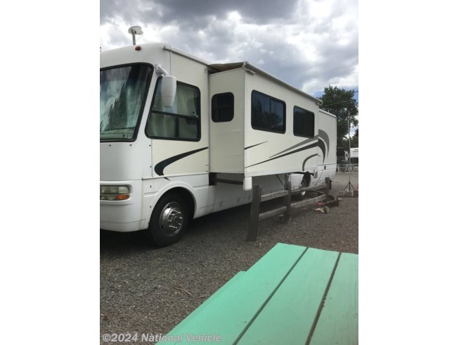 2004 National RV Sea Breeze 8375LX - Used Class A For Sale by National Vehicle in Omaha, Nebraska