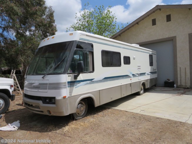 Used 2000 Itasca Sunrise 32T available in Chino, California