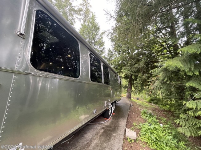 2020 Classic 30RB by Airstream from National Vehicle in Fall City, Washington