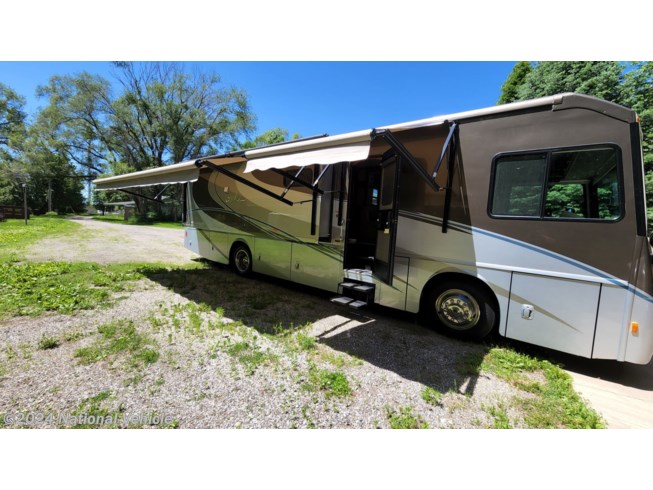 2014 Itasca Solei 34T - Used Class A For Sale by National Vehicle in Omaha, Nebraska