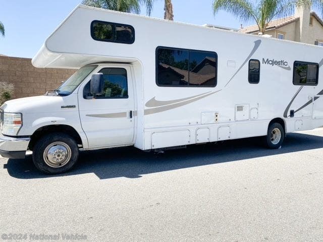 Used 2010 Four Winds Majestic 27G available in Menifee, California