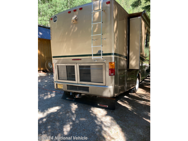 2004 Beaver Santiam 40PDQ - Used Class A For Sale by National Vehicle in Omaha, Nebraska