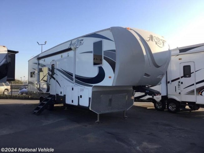 Used 2017 Silver Fox 29-5K available in Carson, Washington