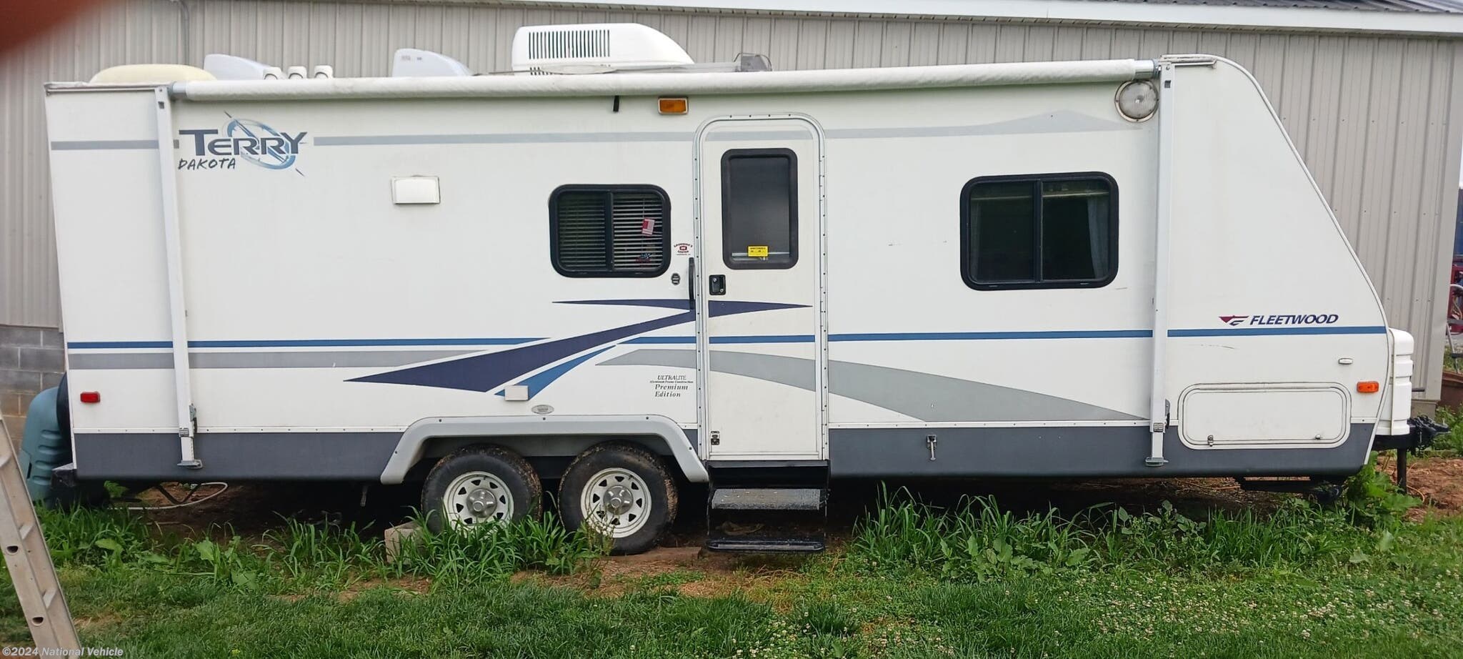 fleetwood terry dakota travel trailer